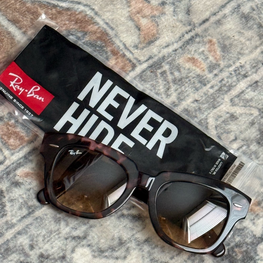 New authentic Ray-Ban pink Havana state street Sunglasses - Picture 2 of 6